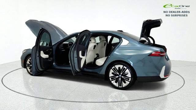 Used 2026 BMW i5 eDrive40 AWD/4WD image 15
