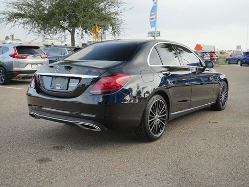 Used 2021 Mercedes-Benz C 300 Sedan image 5