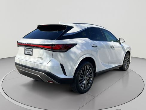Used 2024 Lexus RX 350 AWD w/ Convenience Package image 5