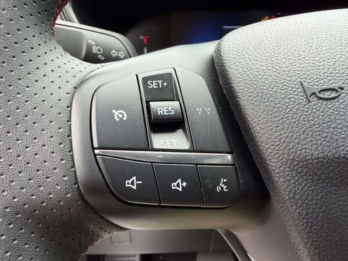 Used 2025 Ford Escape ST-Line AWD/4WD image 20