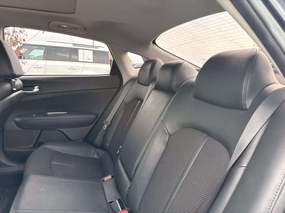 Used 2019 Kia Optima S w/ S Panoramic Sunroof Package FWD image 14