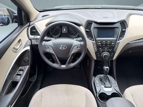 Used 2017 Hyundai Santa Fe Sport FWD image 26