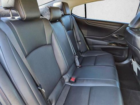 Used 2023 Lexus ES 300h w/ Premium Package FWD image 19