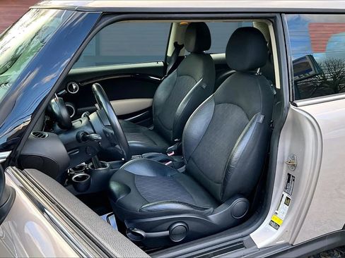 Used 2013 MINI Cooper Hardtop image 23