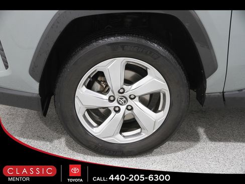 Certified 2021 Toyota RAV4 XLE Premium image 22