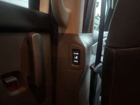 Used 2012 Honda Odyssey EX-L image 21