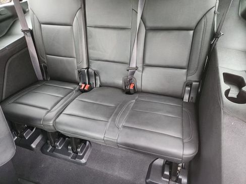 Used 2021 Chevrolet Tahoe LT RWD image 32