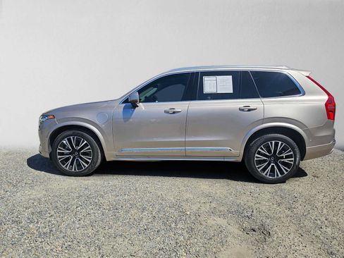 Certified 2025 Volvo XC90 T8 Plus w/ Protection Package Premier AWD/4WD image 6