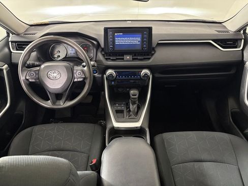 Used 2019 Toyota RAV4 XLE FWD image 33