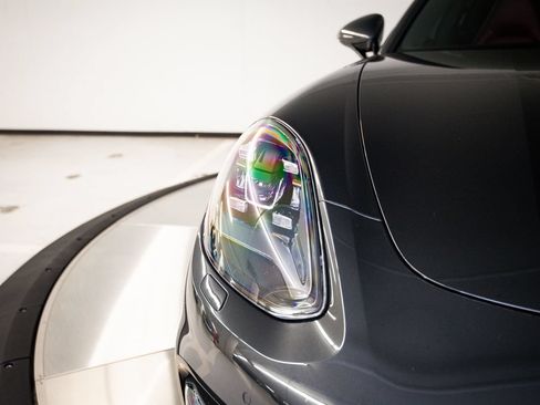 Used 2018 Porsche Panamera 4 AWD/4WD image 13
