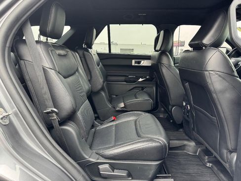 Used 2021 Ford Explorer ST w/ Equipment Group 401A image 10