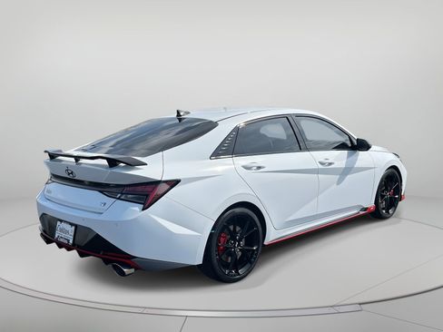 Used 2023 Hyundai Elantra N Base image 3
