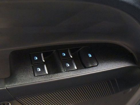 Used 2022 Ford Maverick XL image 16