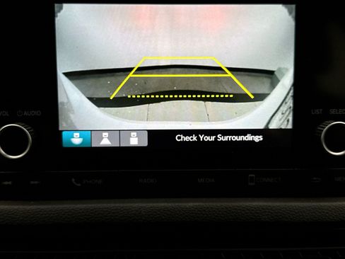 Used 2023 Honda Civic EX-L image 12
