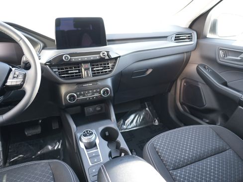 Used 2023 Ford Escape Active image 23