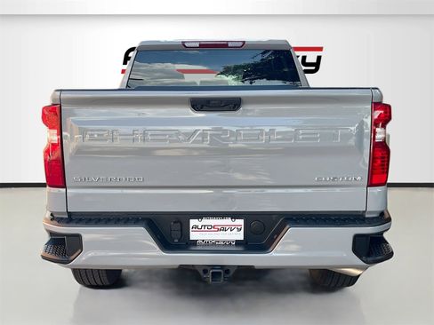 Used 2024 Chevrolet Silverado 1500 Custom image 6