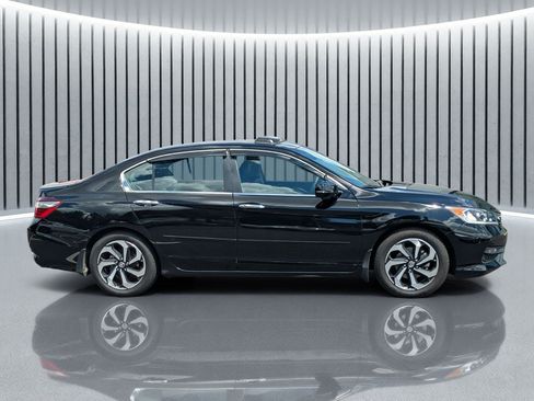 Used 2016 Honda Accord EX-L image 3