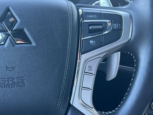 Used 2022 Mitsubishi Outlander GT AWD/4WD image 32