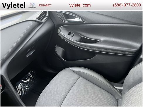 Used 2023 Buick Encore GX Select w/ Sport Touring Package image 30