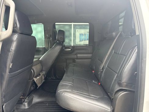 Used 2024 Chevrolet Silverado 3500 W/T w/ WT Convenience Package AWD/4WD image 9