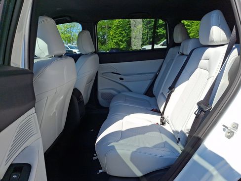 New 2026 Jeep Cherokee Limited AWD/4WD image 6
