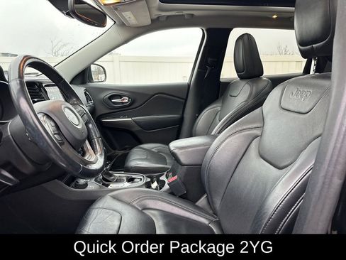 Used 2020 Jeep Cherokee Limited image 10