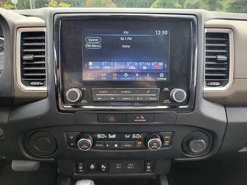 Certified 2022 Nissan Frontier SV RWD image 15
