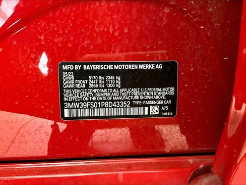 Used 2023 BMW 330e xDrive w/ M Sport Package AWD/4WD image 32