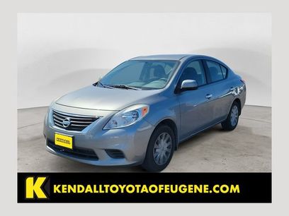 Used 2012 Nissan Versa SV w/ Convenience Pkg