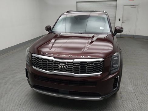Used 2020 Kia Telluride S AWD/4WD image 15