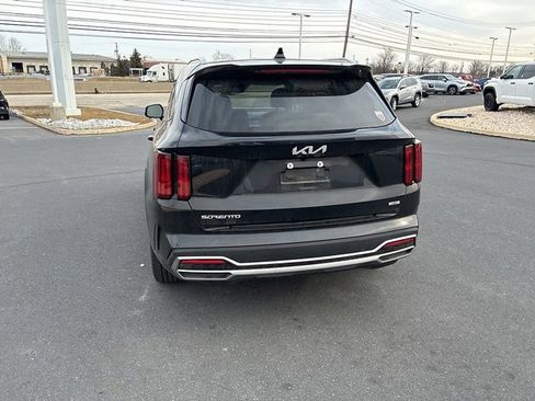 Used 2023 Kia Sorento SX Prestige image 11
