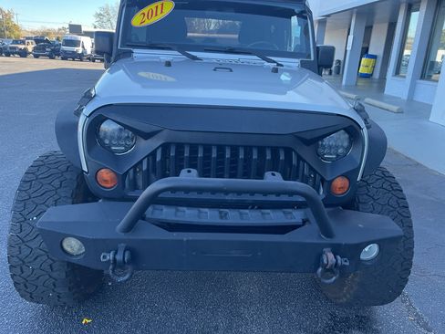 Used 2011 Jeep Wrangler Sahara w/ Trailer Tow Group image 3