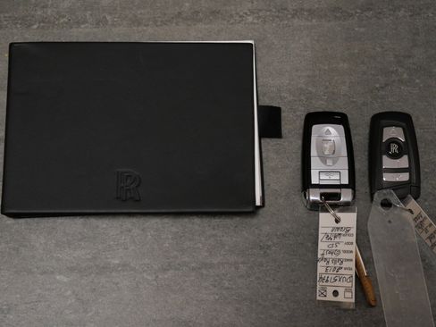 Used 2013 Rolls-Royce Ghost image 20