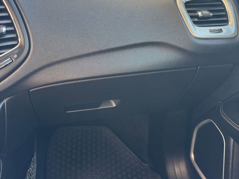 Used 2018 Jeep Compass Sport w/ Cold Weather Group image 10