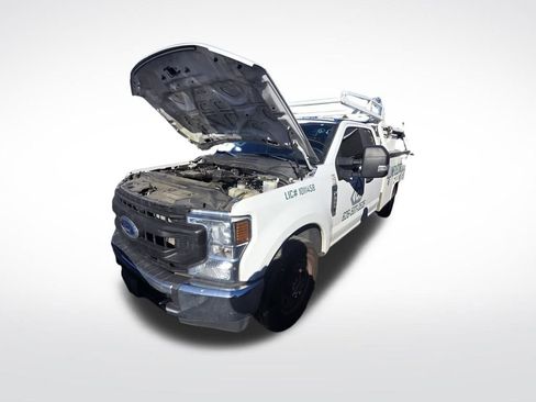 Used 2022 Ford F350 XL w/ Power Equipment Group image 3