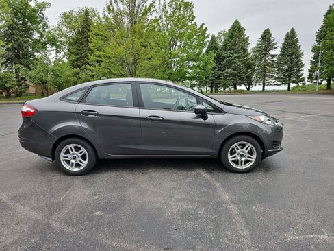 Used 2018 Ford Fiesta SE FWD image 7