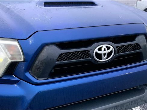 Used 2014 Toyota Tacoma 4x4 Double Cab w/ TRD Sport Package image 29