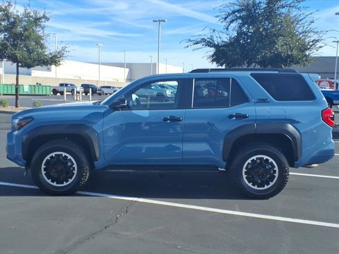 Certified 2025 Toyota 4Runner TRD Off-Road Premium image 7