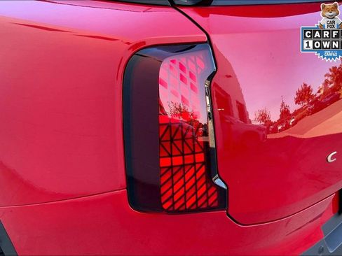 Certified 2025 MINI Cooper Countryman S w/ Comfort Package Max image 29