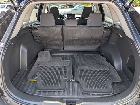 Used 2025 Toyota RAV4 LE AWD/4WD image 13