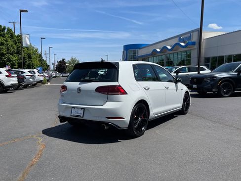 Used 2021 Volkswagen GTI SE FWD image 5