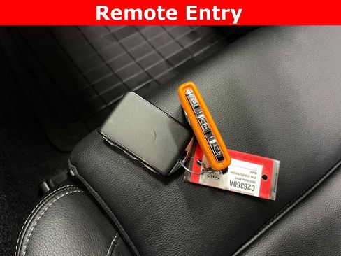 Used 2026 Volvo XC40 B5 Plus w/ Protection Package Premier image 8