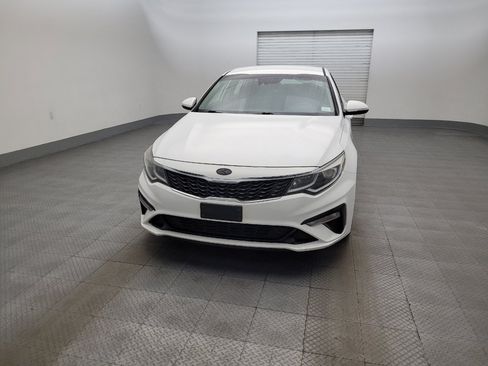 Used 2020 Kia Optima LX FWD image 15