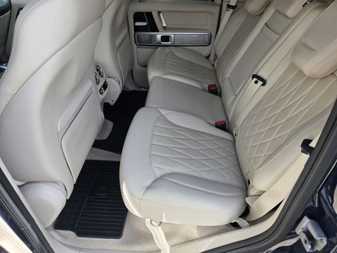 Used 2023 Mercedes-Benz G 550 image 14