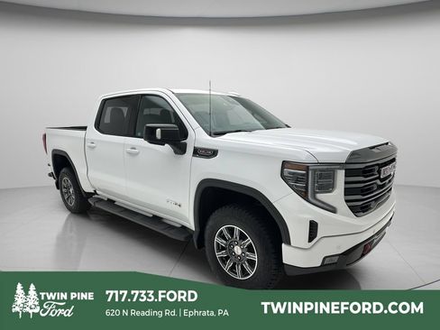 Used 2023 GMC Sierra 1500 AT4 w/ Technology Package AWD/4WD image 1