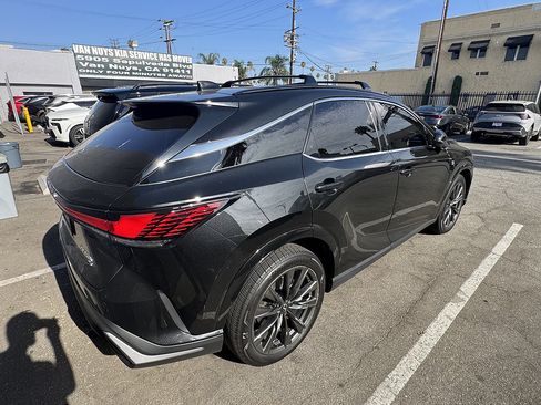 Used 2025 Lexus RX 350h w/ Convenience Package AWD/4WD image 3