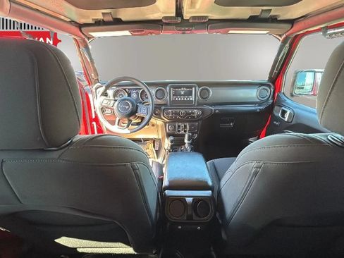 Used 2023 Jeep Gladiator Sport AWD/4WD image 40