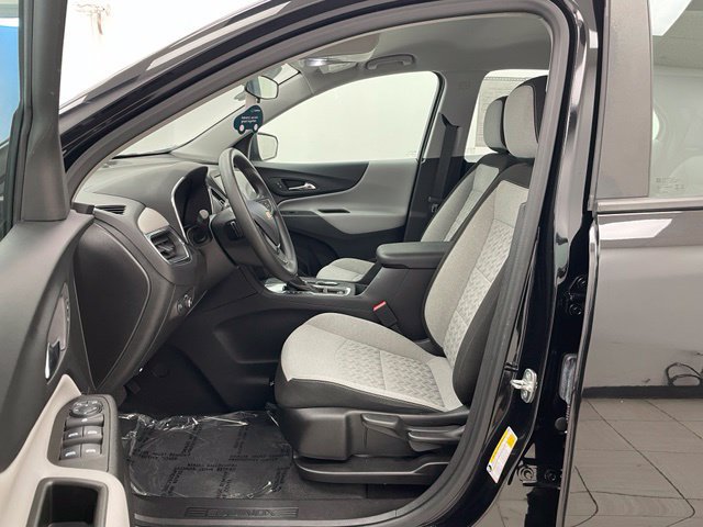 Used 2024 Chevrolet Equinox LS FWD image 13