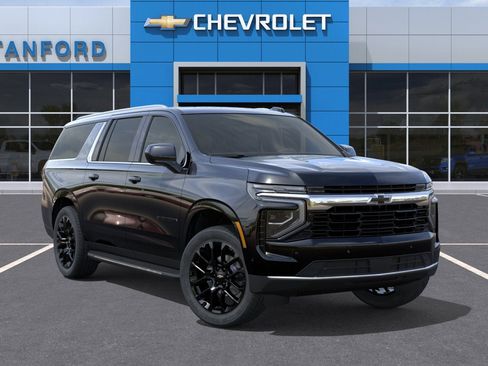 New 2026 Chevrolet Suburban LS AWD/4WD image 7