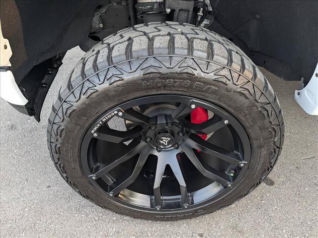 Used 2022 Chevrolet Silverado 1500 RST w/ Safety Package AWD/4WD image 9